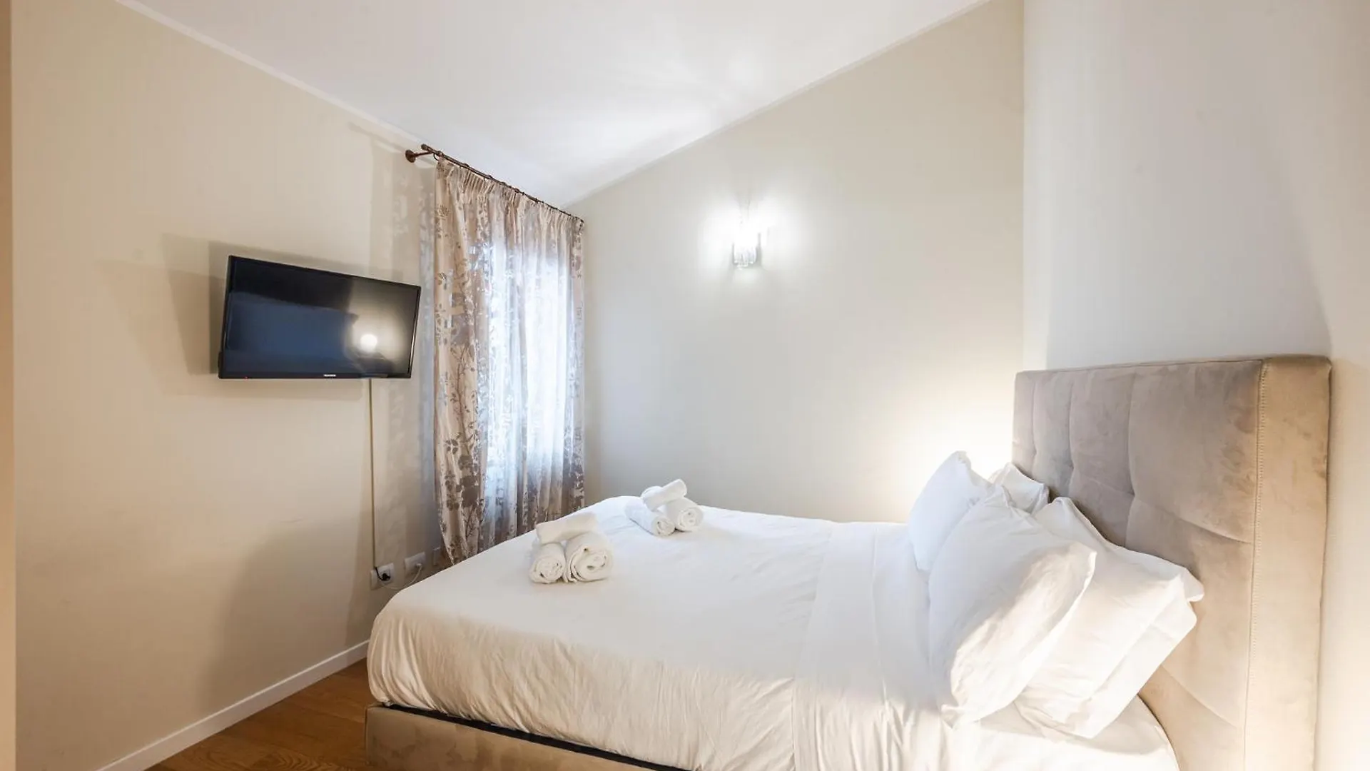 Apartamento Palazzo Artisti 270Mq Penthouse 4 Bedr Jacuzzi Módena